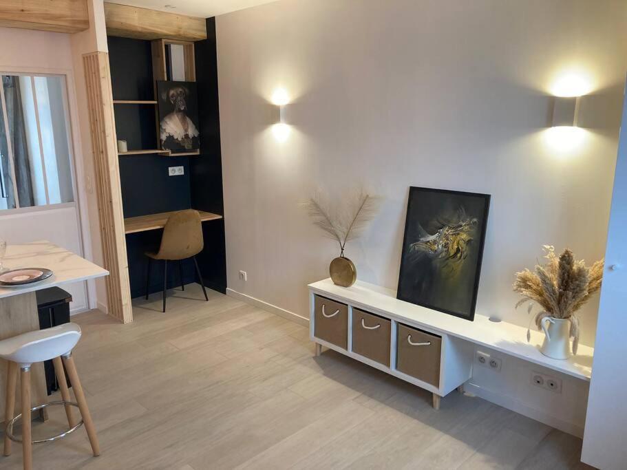 Appartement Centre Ville Quimper Avec Terrasse Екстериор снимка